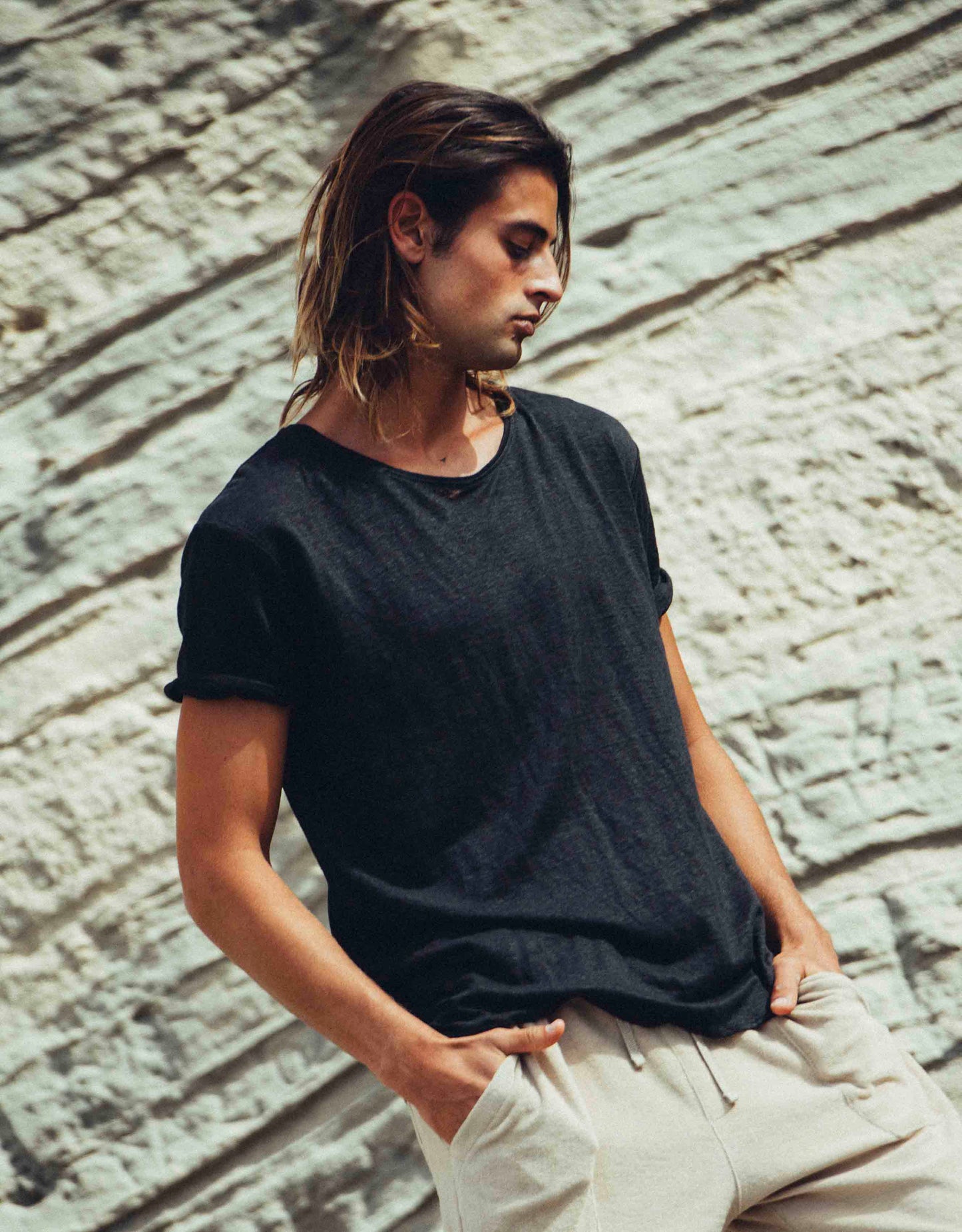 C-NECK LINEN NERO