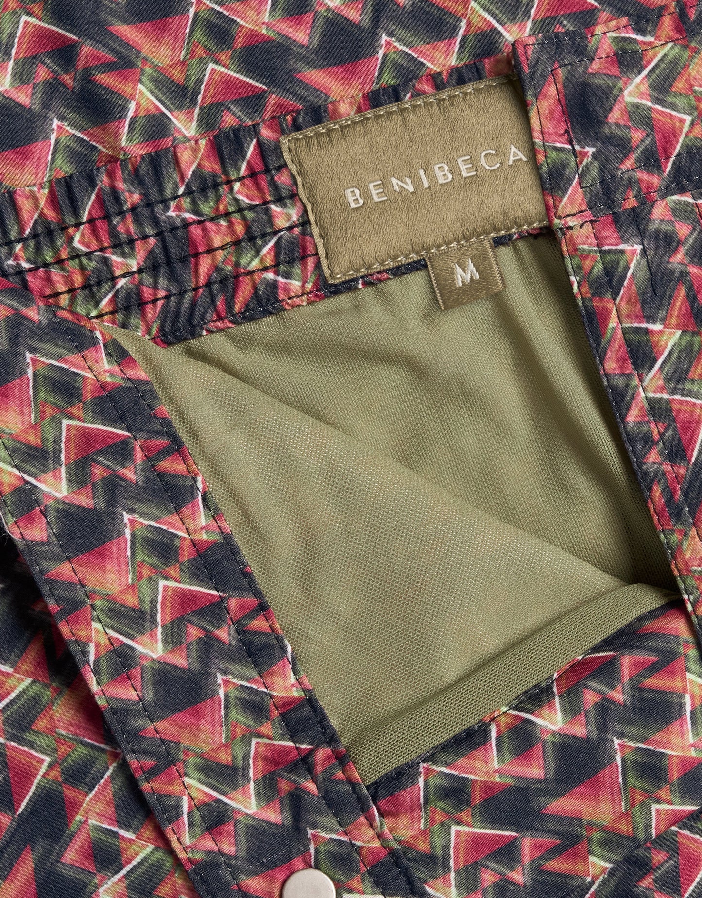 AINU  SWIM&WEAR
