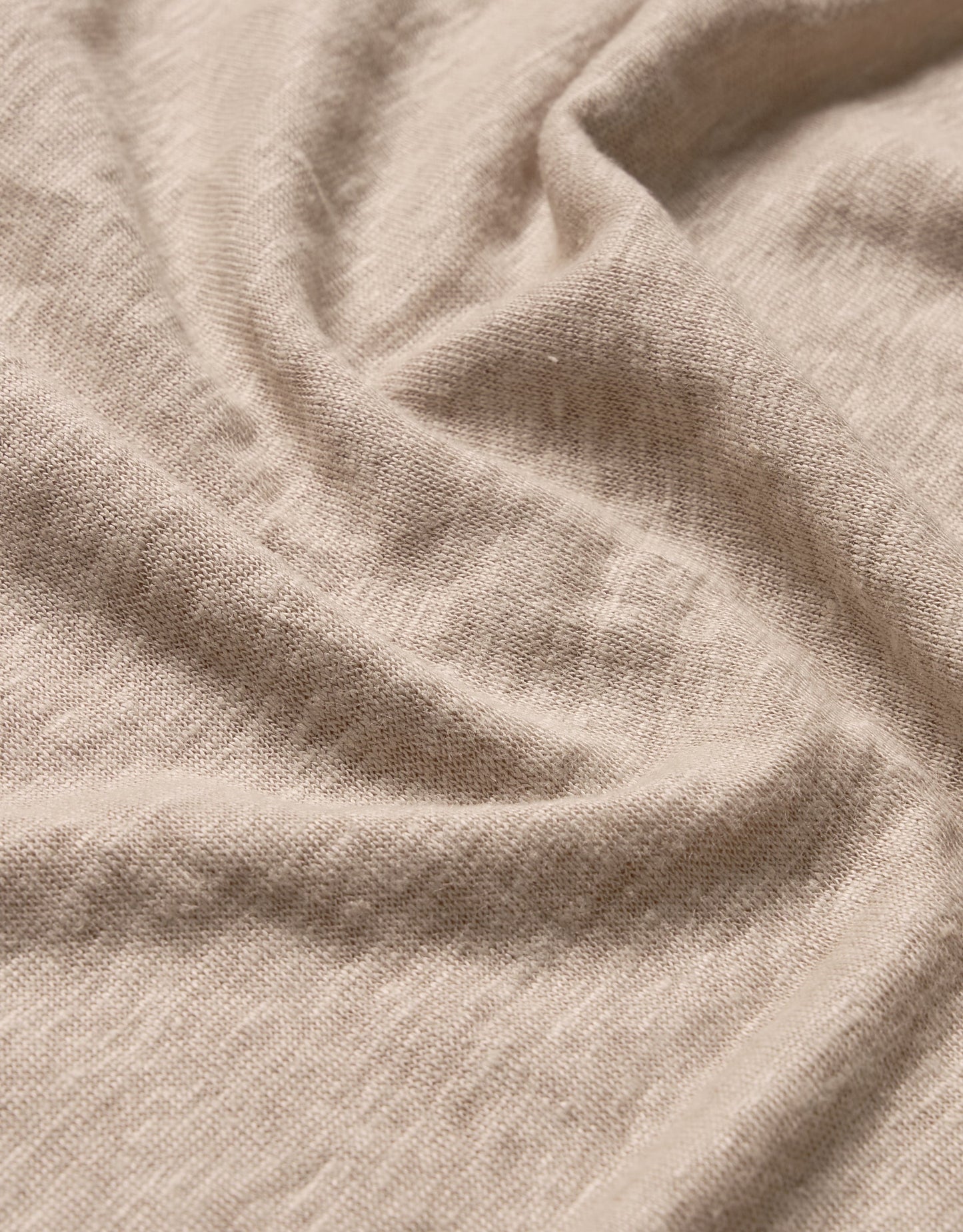 V-NECK LINEN SAND